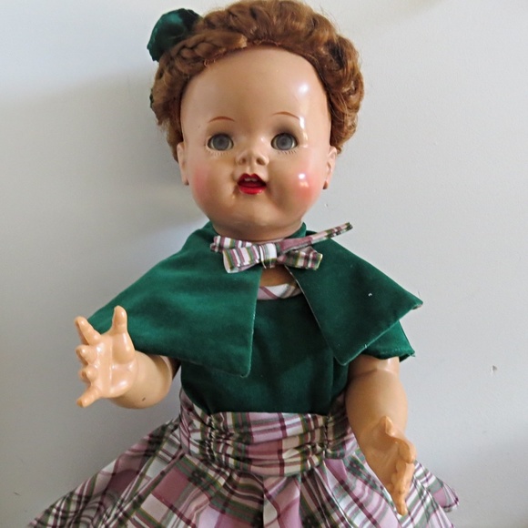 Fabulous 1950's IDEAL Saucy Walker with Flirty Eyes. - Picture 2 of 7